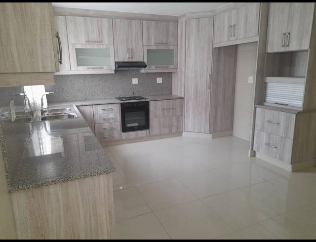 4 BEDROOM HOUSE FOR SALE IN BELVEDERE